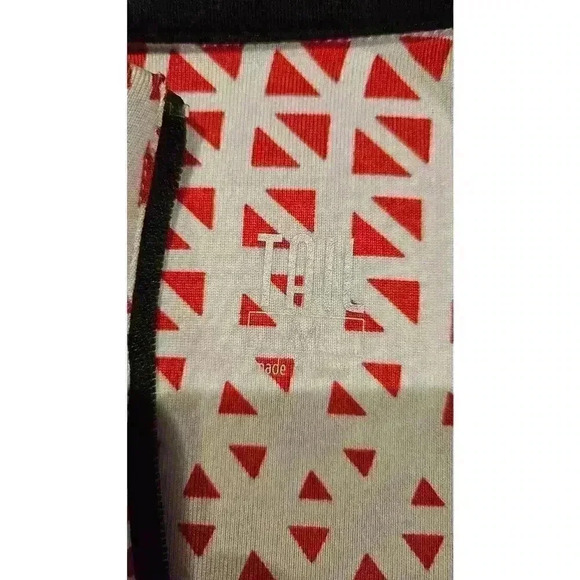 Tail Activewear Women's Golf Tank Top Red Geo Print Size M Sleeveless High Neck - Picture 2 of 7